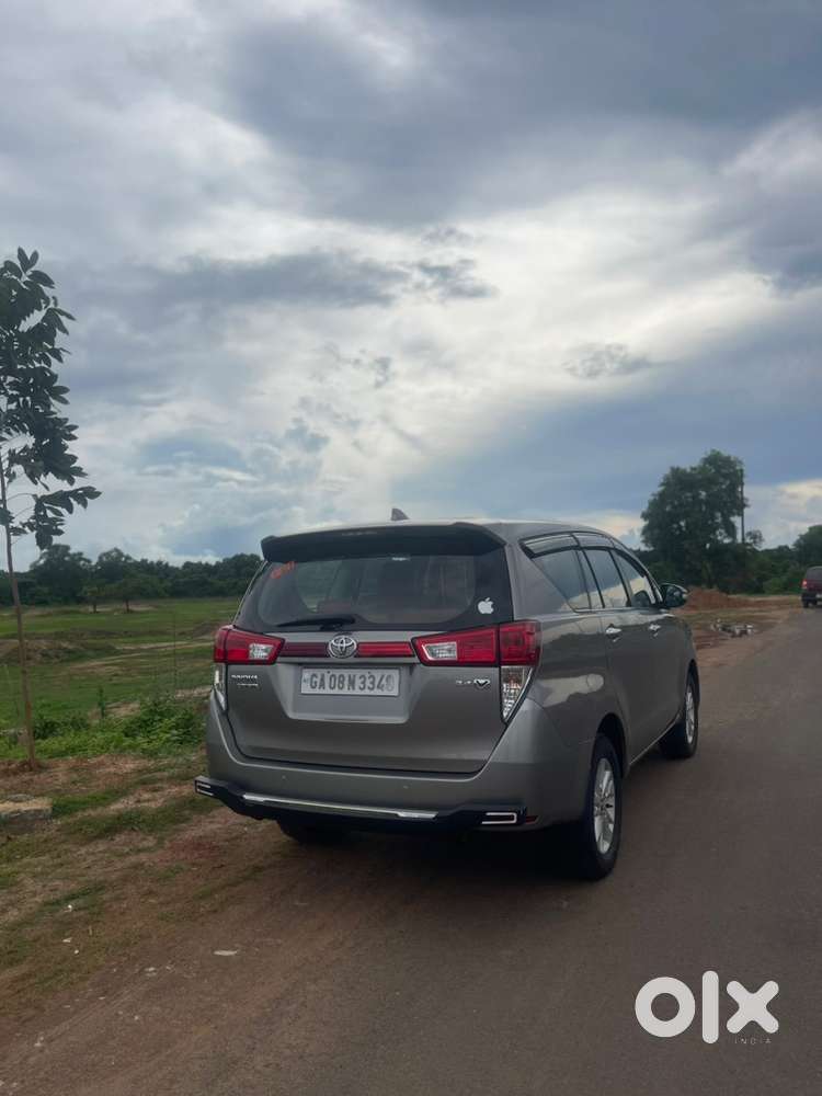 Toyota Innova Crysta 2016 Diesel Car