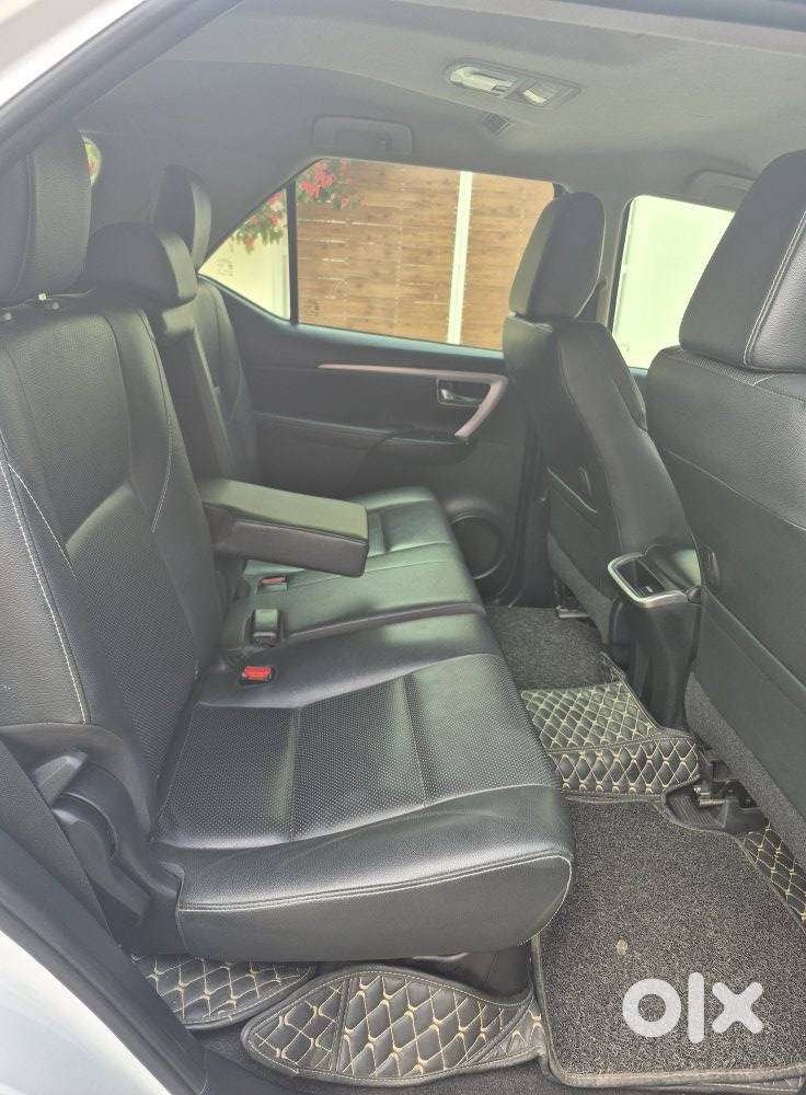 Toyota Fortuner 4x2 At 2.8 Diesel, 2023, Diesel