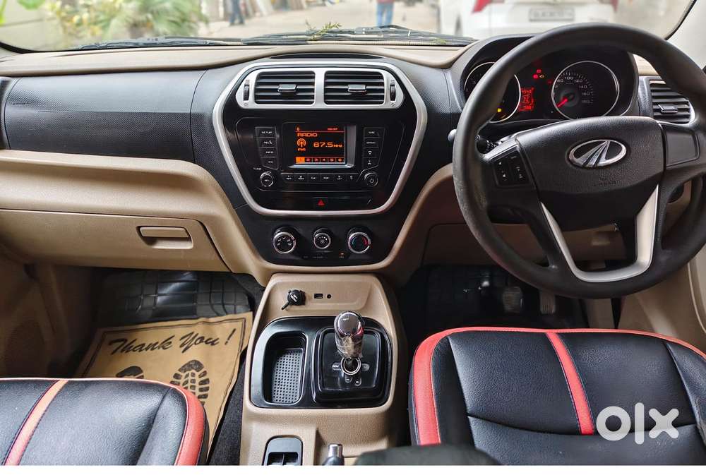 Mahindra Tuv 300 Mhawk100 T8 Dual Tone, 2017, Diesel