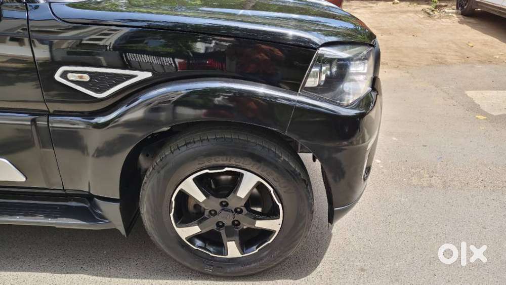Mahindra Scorpio S11 Mt 7s, 2025, Diesel