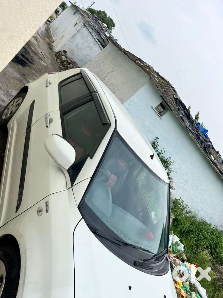 Maruti Suzuki Swift 2011 Diesel Well Maintained