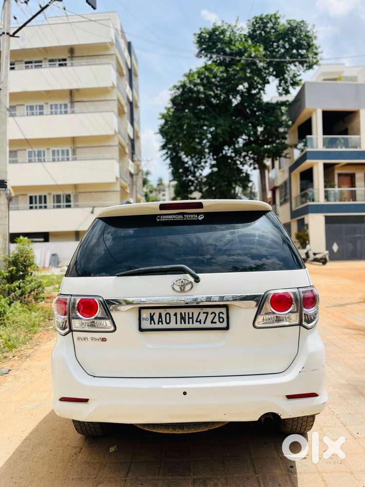Toyota Fortuner 2.5 4x2 Mt Trd Sportivo, 2012, Diesel