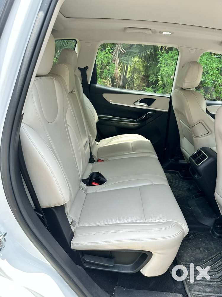 Mahindra Xuv700 2.2 Ax 7 Diesel Mt Str, 2023, Diesel