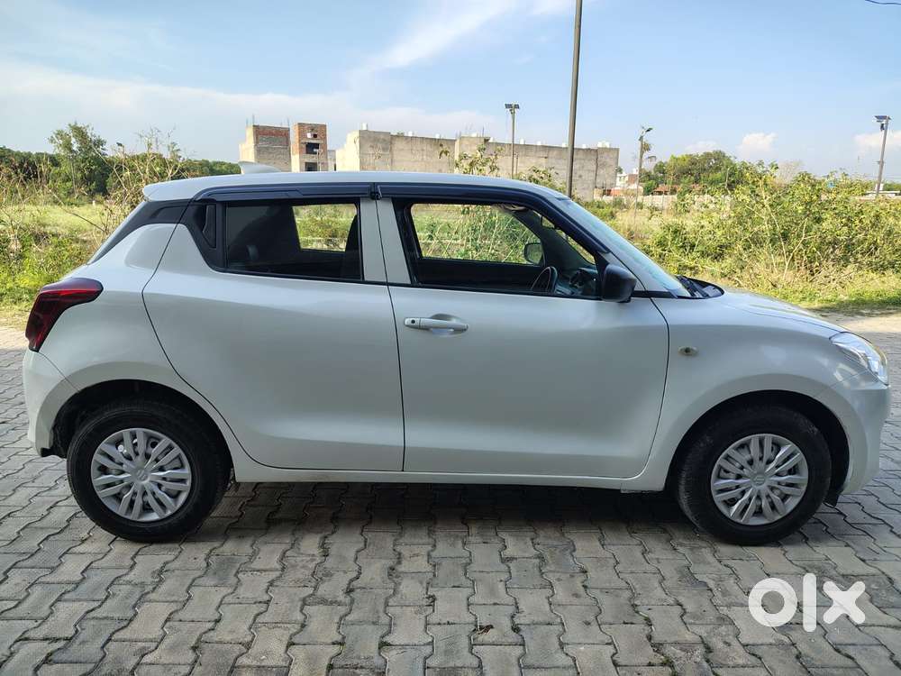 Maruti Suzuki Swift Vvt Lxi, 2021, Petrol