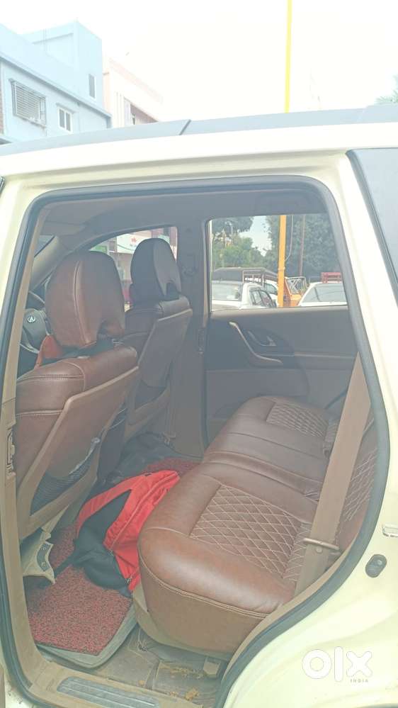 Mahindra Xuv500 W8, 2014