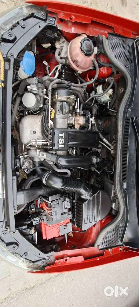 Volkswagen Vento 1.2 Tsi Highline At, 2018, Petrol