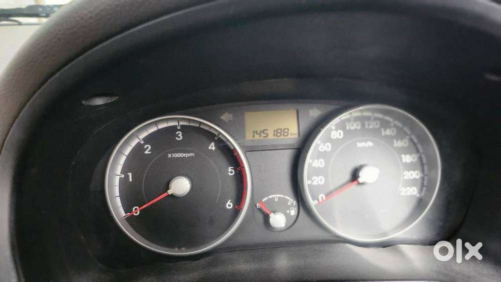 Hyundai Verna Crdi Vgt Sx 1.5, 2011, Diesel