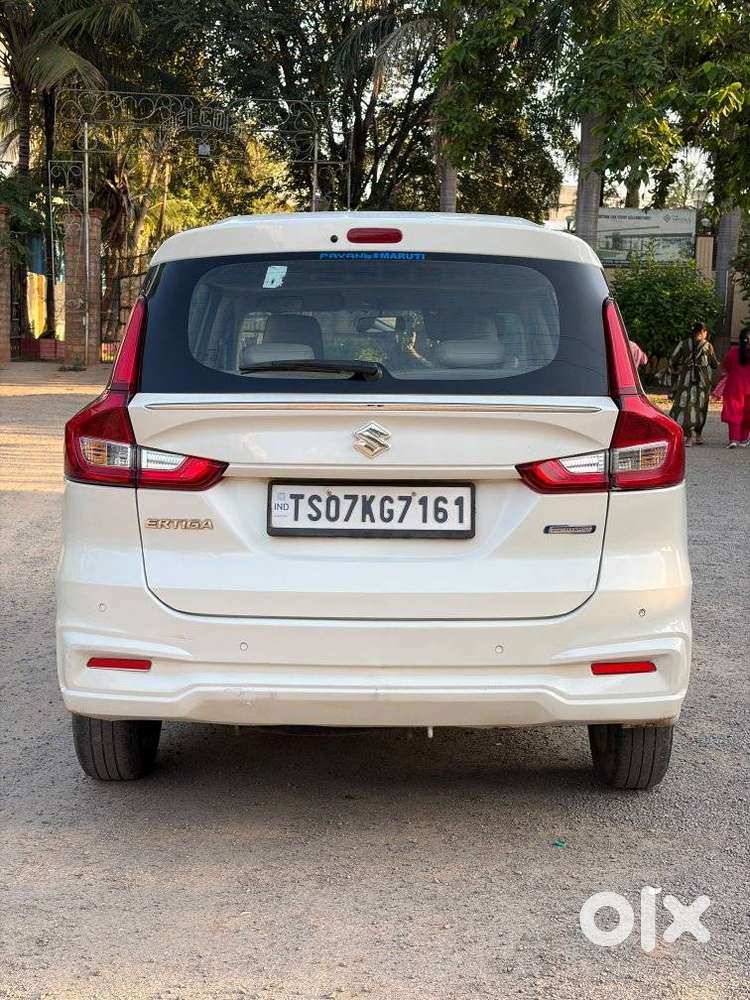 Maruti Suzuki Ertiga Zxi Shvs, 2024, Petrol