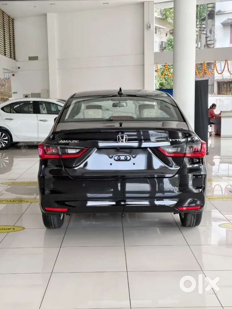 7.58 Lakh Onwards(ex Showroom)
