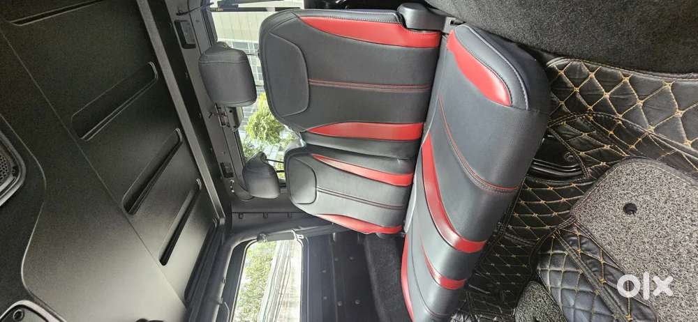 Mahindra Thar Lx 4-str Hard Top At, 2023, Petrol