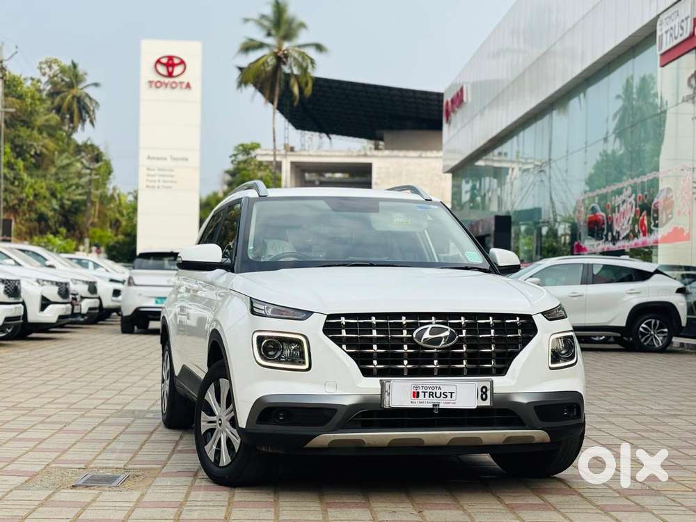 Hyundai Venue S Plus Mt 1.2 Kappa, 2022, Petrol