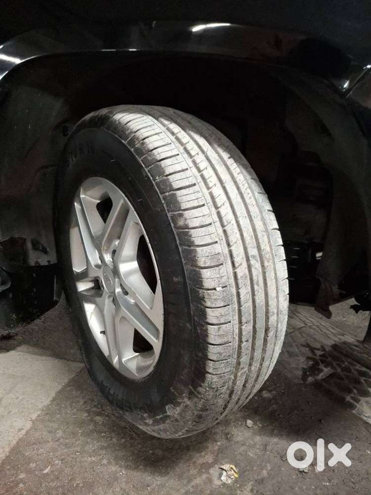 Mahindra Tuv 300 Plus P8, 2018, Diesel