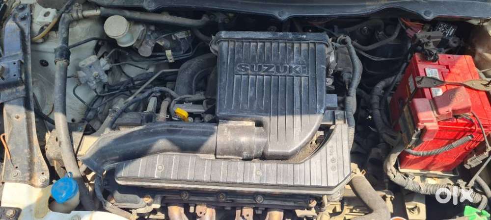 Maruti Suzuki Swift Lxi, 2015, Petrol