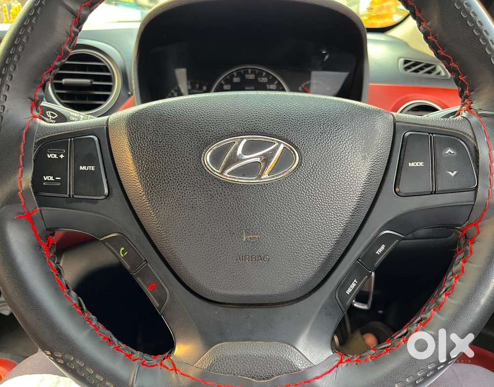 Hyundai Grand I10 1.2 Sportz  2016  42000 Km  First Owner  White