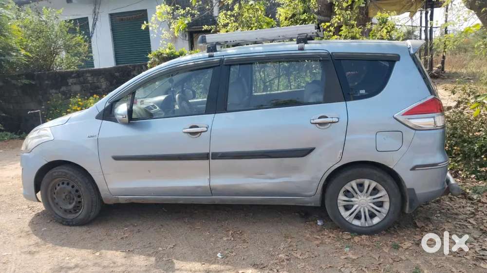 Maruti Suzuki Ertiga 2012 Diesel 330000 Km Driven