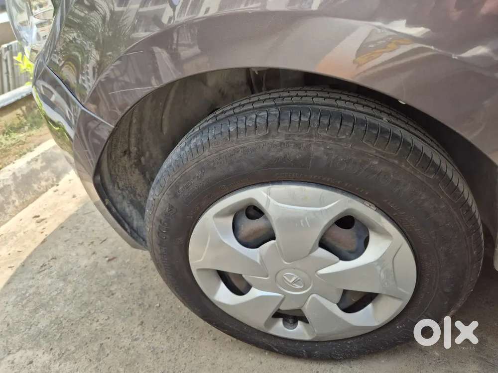 Tata Tiago Revotron 2018