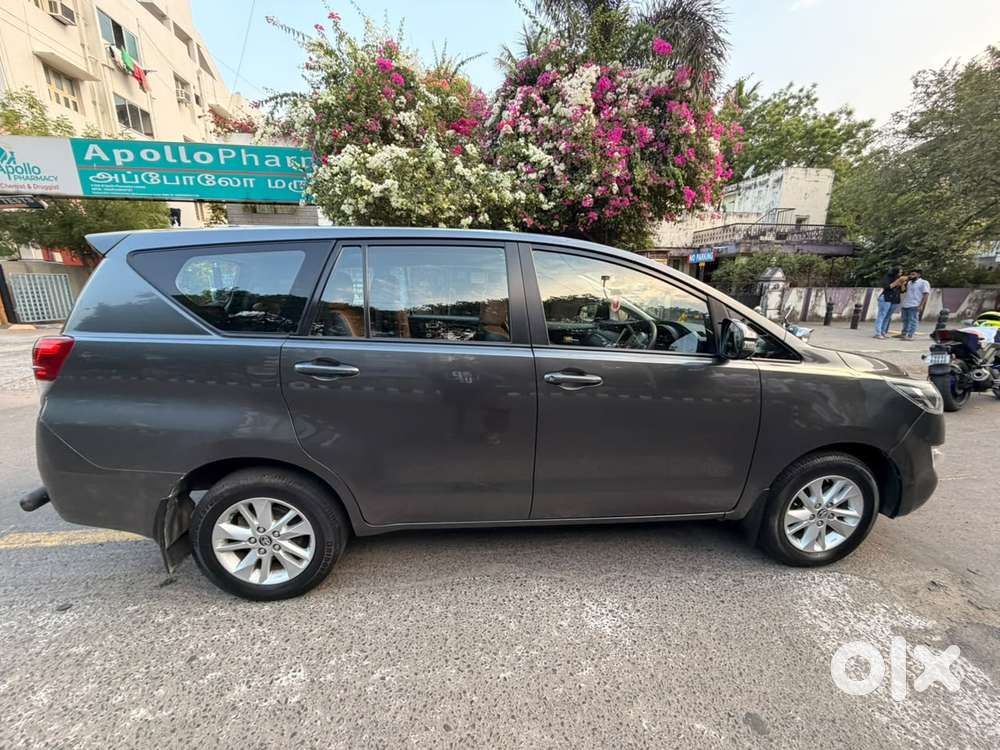 Toyota Innova Crysta 2.4 G Mt, 2019, Diesel