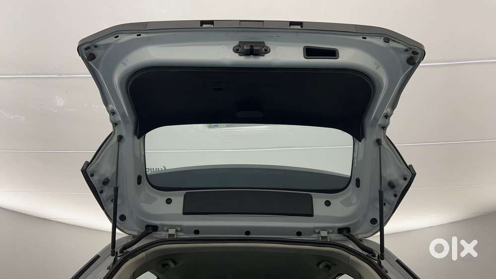 Tata Nexon Pure 1.2 Revotron Petrol 6 Mt, 2024, Petrol