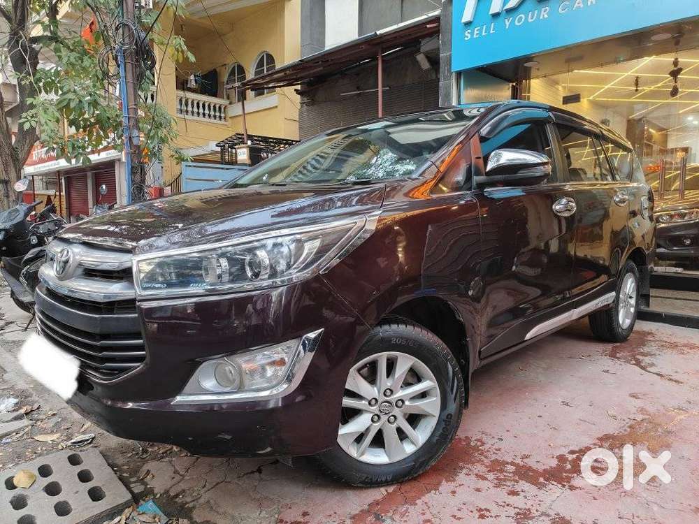 Toyota Innova Crysta 2.4 V 8 Str, 2018, Diesel