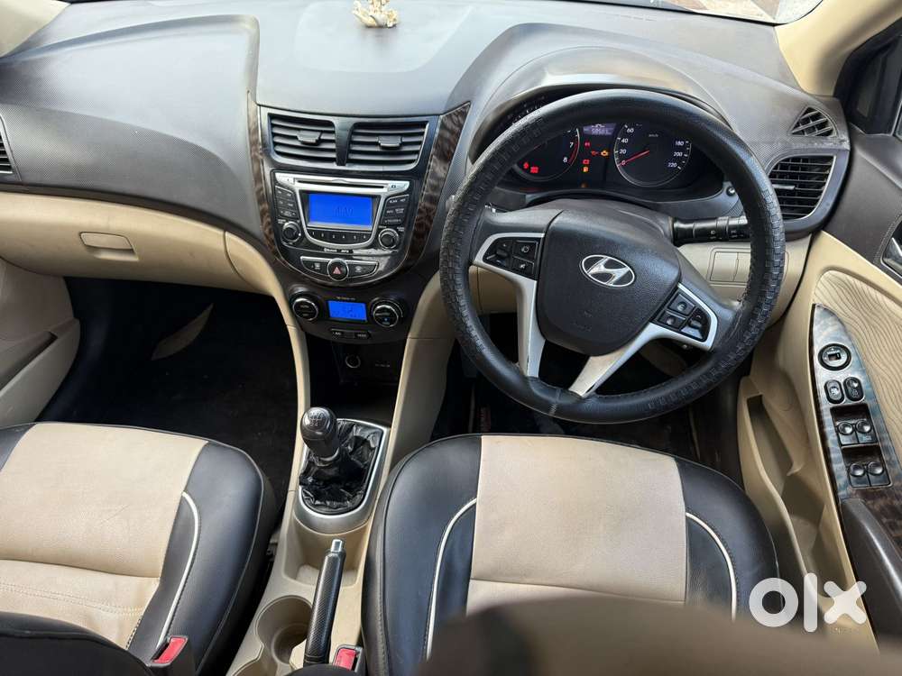 Hyundai Verna Vtvt 1.6 Sx, 2012, Petrol