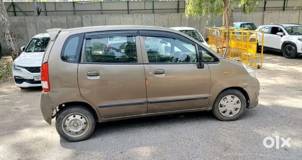 Maruti Suzuki Zen Estilo 2013 Lxi Bs Iv