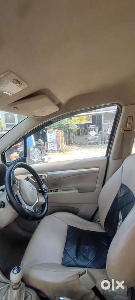 Maruti Suzuki Ertiga 2013