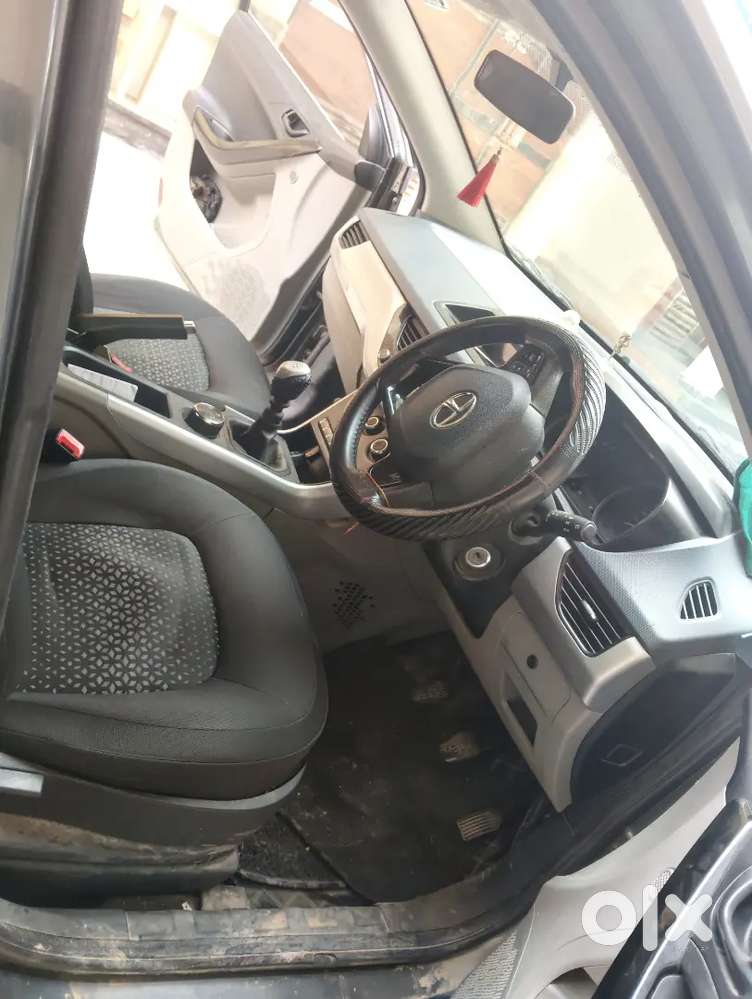 Good Running Tata Nexon Xm, Steering Mount Music Control, Chilled Ac