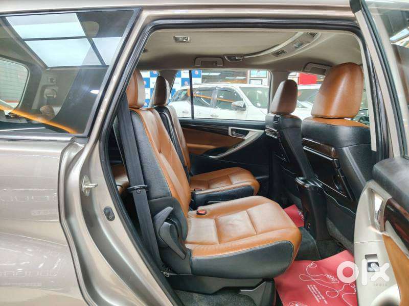 Toyota Innova Crysta 2.8z Automatic, 2018, Diesel