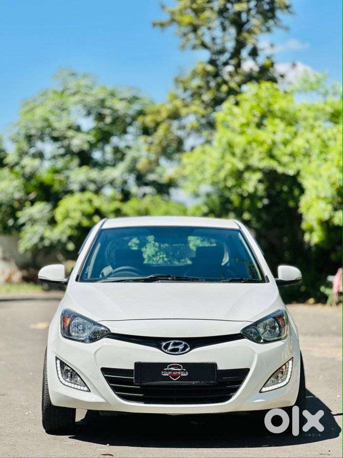 Hyundai I20 Sportz 1.2 Bs-iv, 2013, Petrol