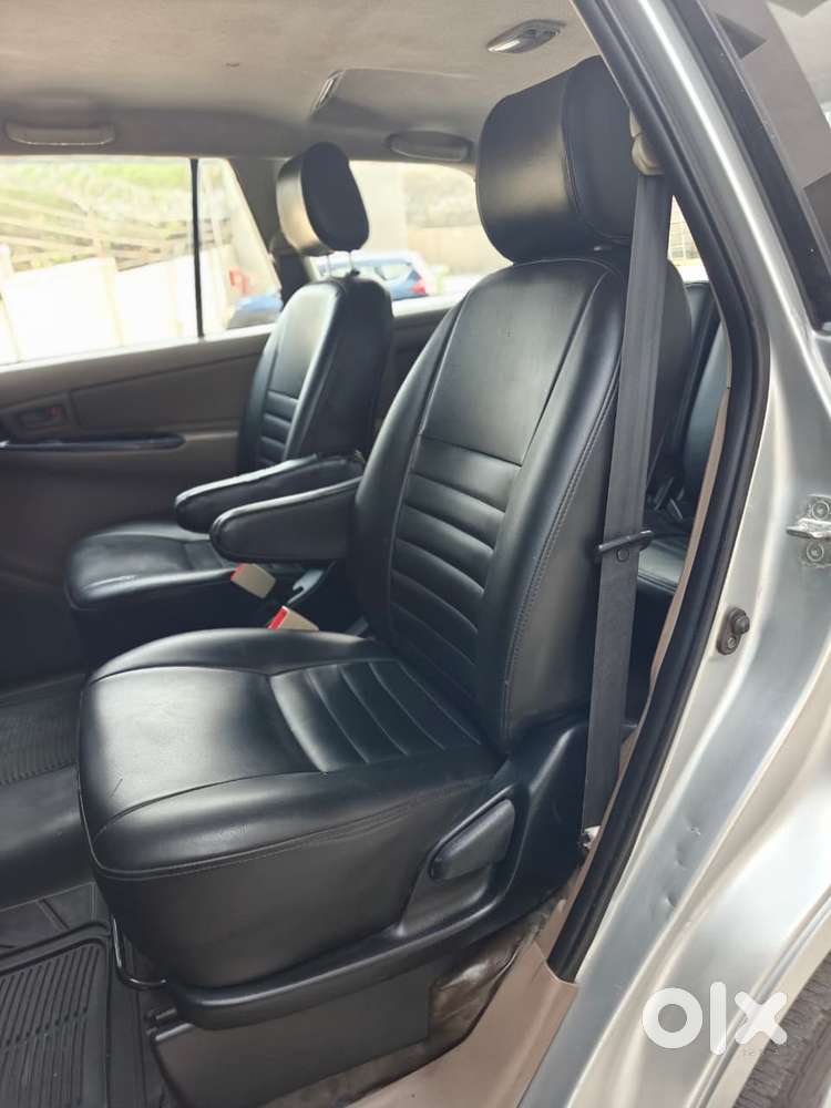 Toyota Innova [2013-2016] 2.5 G4 7 Str, 2016, Diesel