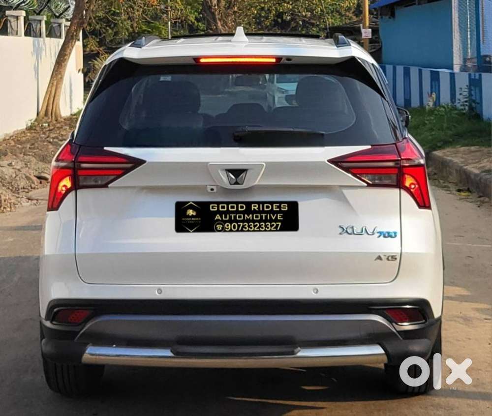 Mahindra Xuv700 2.0 Ax 5 Petrol Mt 7 Str, 2024, Petrol