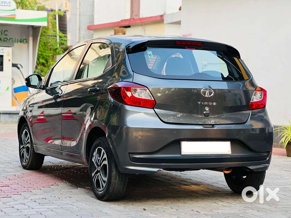 Tata Tiago 1.2 Revotron Xta, 2023, Petrol