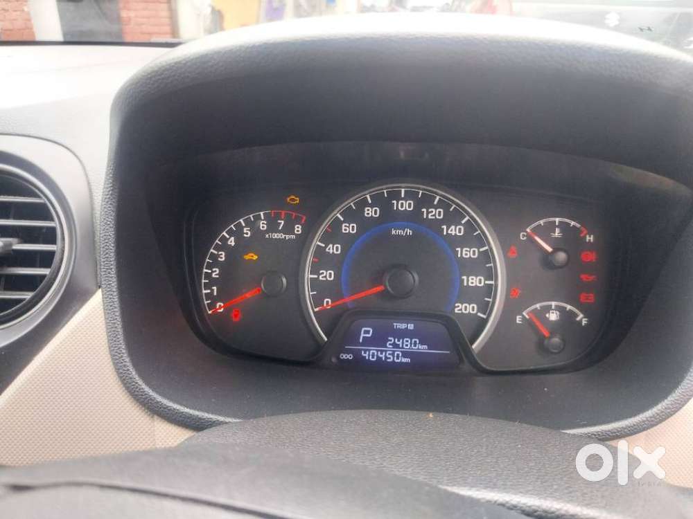 Hyundai Grand I10 At Asta, 2016, Petrol