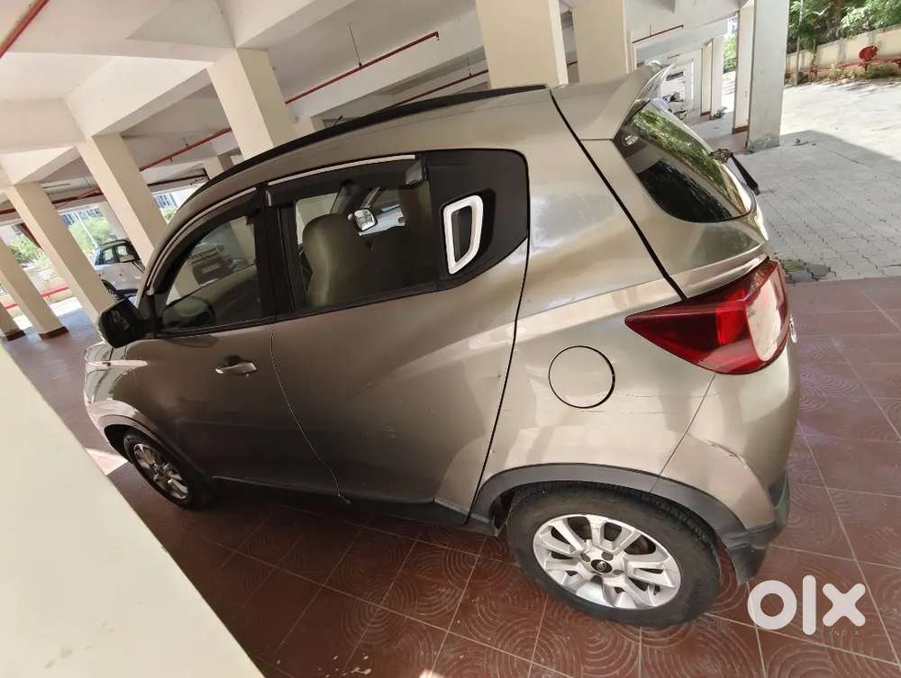 Mahindra Kuv100 Nxt 2019 Petrol/cng  74000 Km Driven