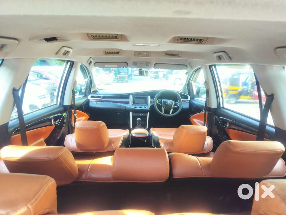 Toyota Innova Crysta [2020-ongoing] 2.4 Gx 8 Str, 2017, Diesel