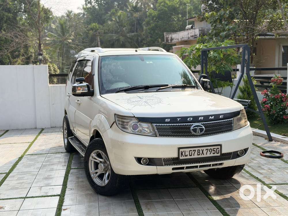 Tata Safari Vxi 4x2 Bsii, 2013, Diesel