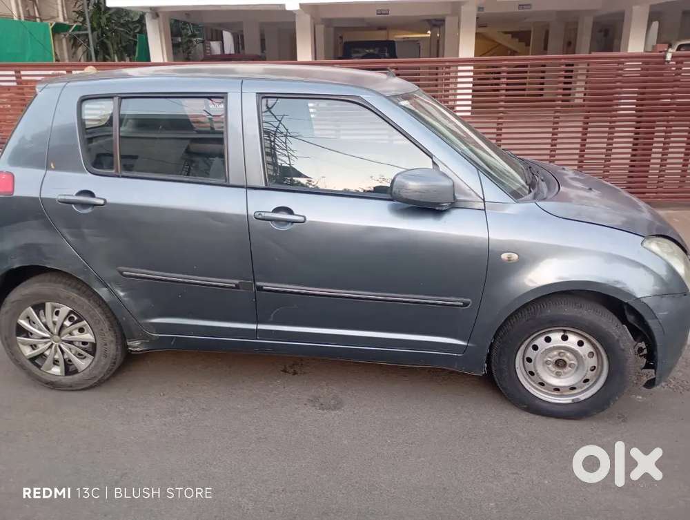 Maruti Suzuki Swift 2007 Diesel 97854 Km Driven