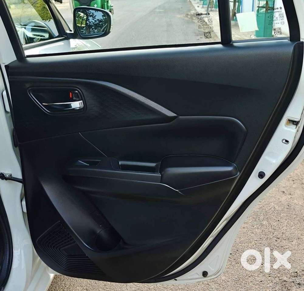 Maruti Suzuki Swift Vxi Ags, 2024, Petrol