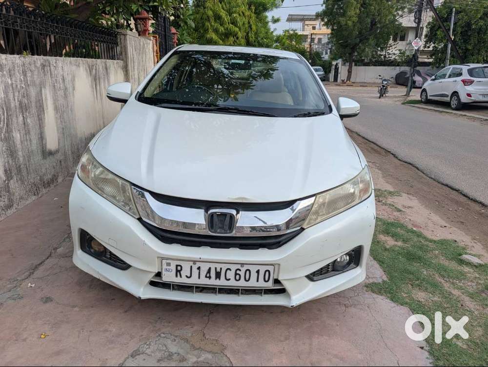 Honda City Vx Cvt Automatic 2016 Petrol - 100% Honda Serviced