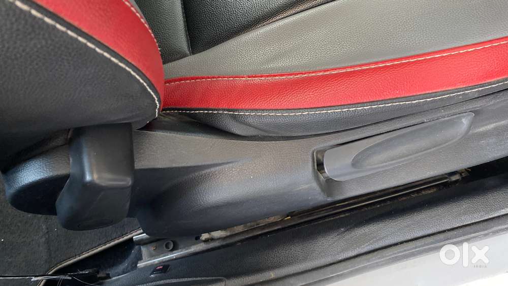 Skoda Rapid 1.6 Mpi At Style, 2019, Petrol