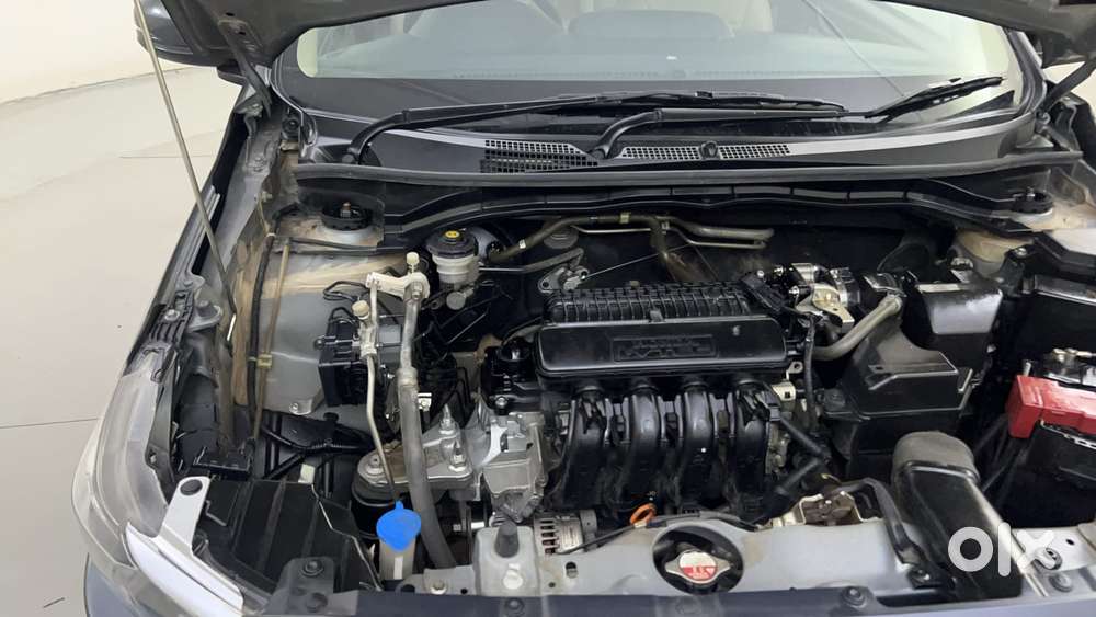 Honda Amaze Vx 1.2 Petrol Mt, 2023, Petrol