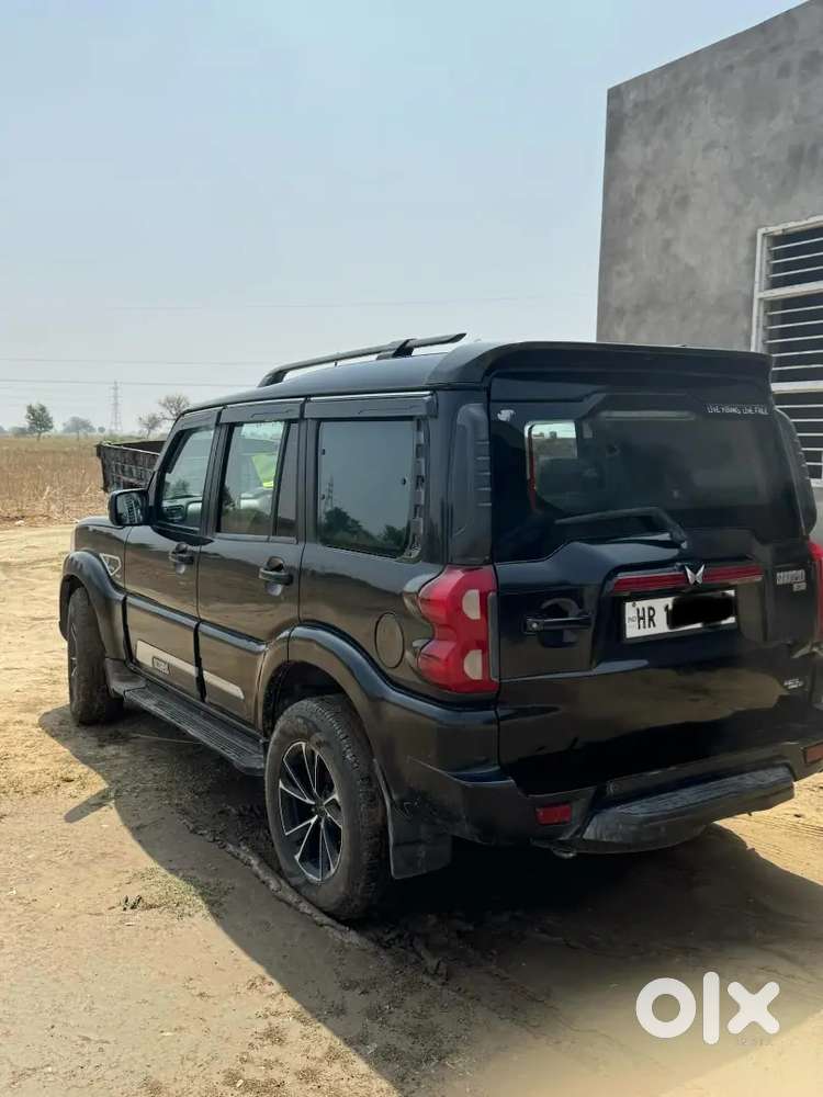 Mahindra Scorpio 2021 With Vvip Number 000 Series. Brand New Tyre