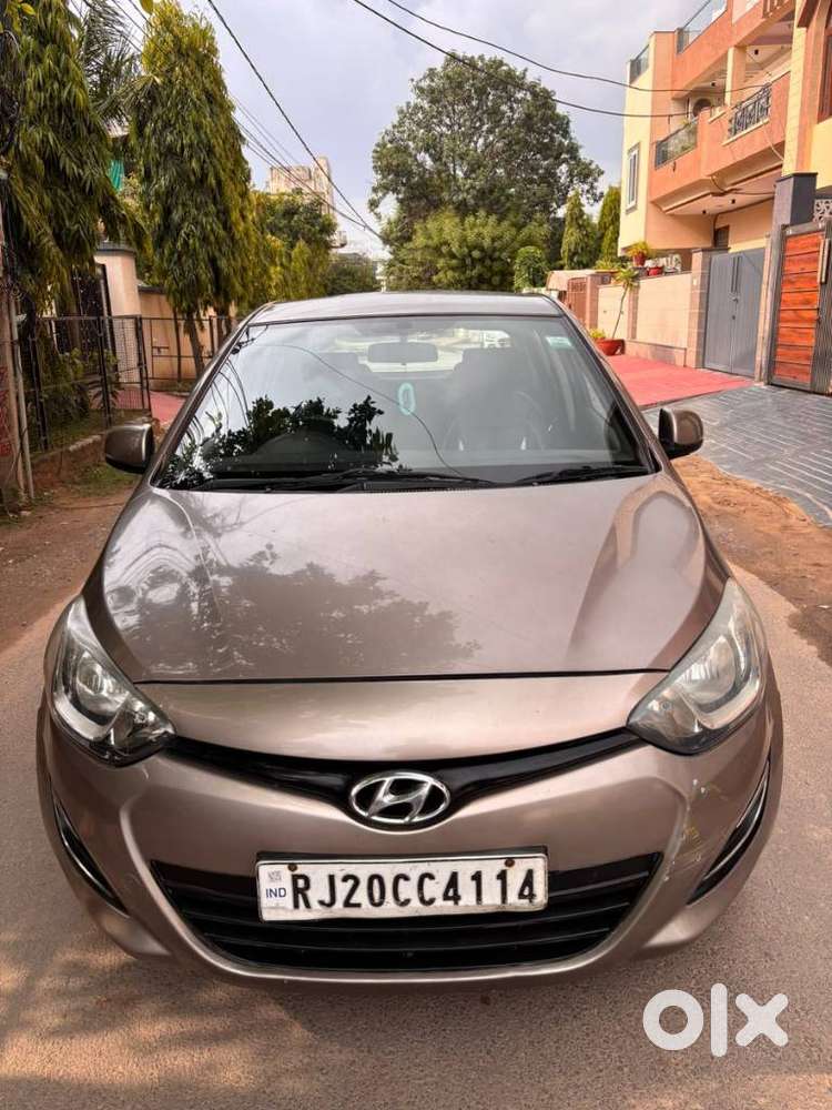 Hyundai I20 Magna Optional 1.2, 2012, Petrol