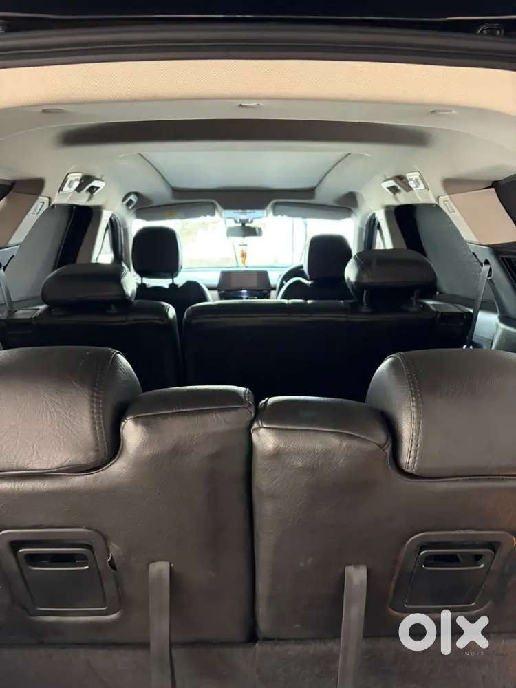 Tata Safari 2.0 2022 Dark Edition