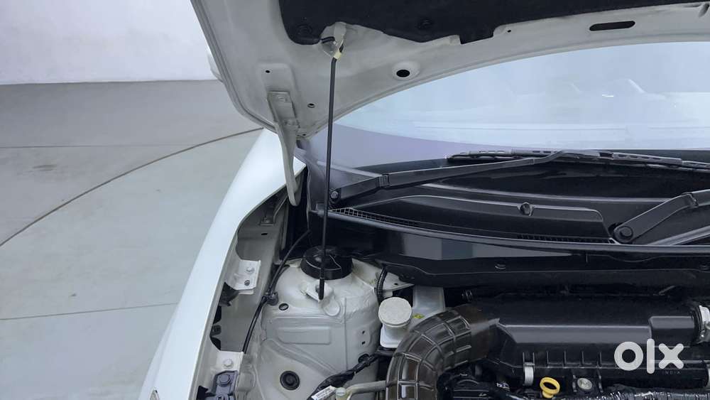 Maruti Suzuki Swift Amt Zxi, 2018, Petrol