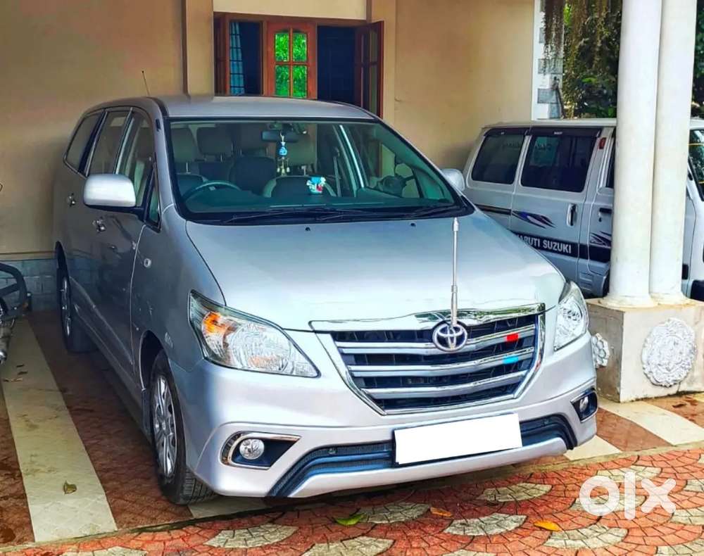 Toyota Innova 2014 Diesel 82000 Km Driven