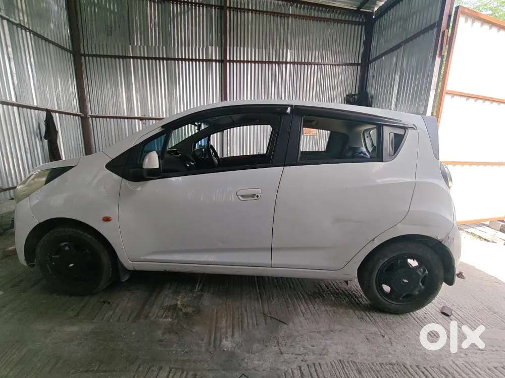 2010 Chevrolet Beat Petrol Manual Car
