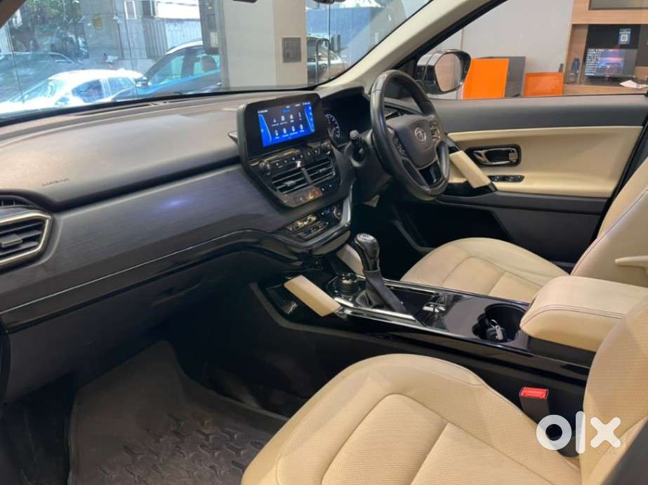 Tata Safari, 2022, Diesel