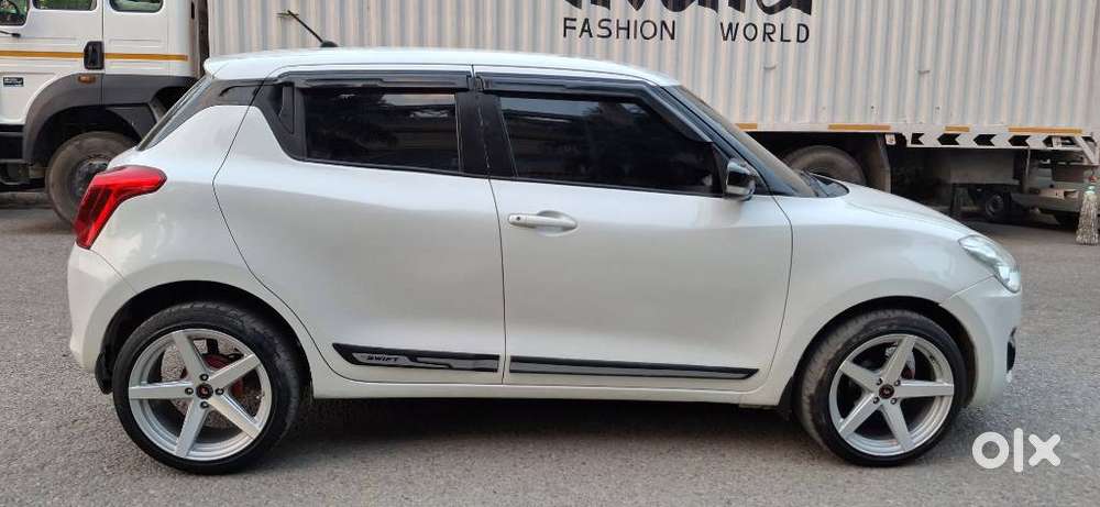 Maruti Suzuki Swift Vxi Cng, 2020, Cng & Hybrids