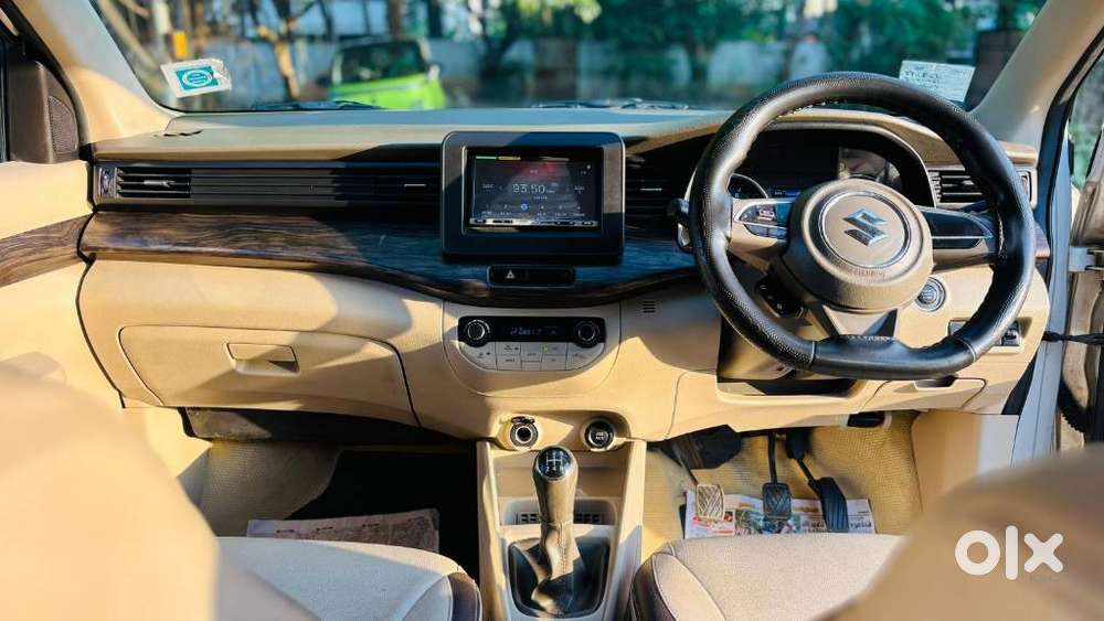 Maruti Suzuki Ertiga Zxi Shvs, 2019, Petrol